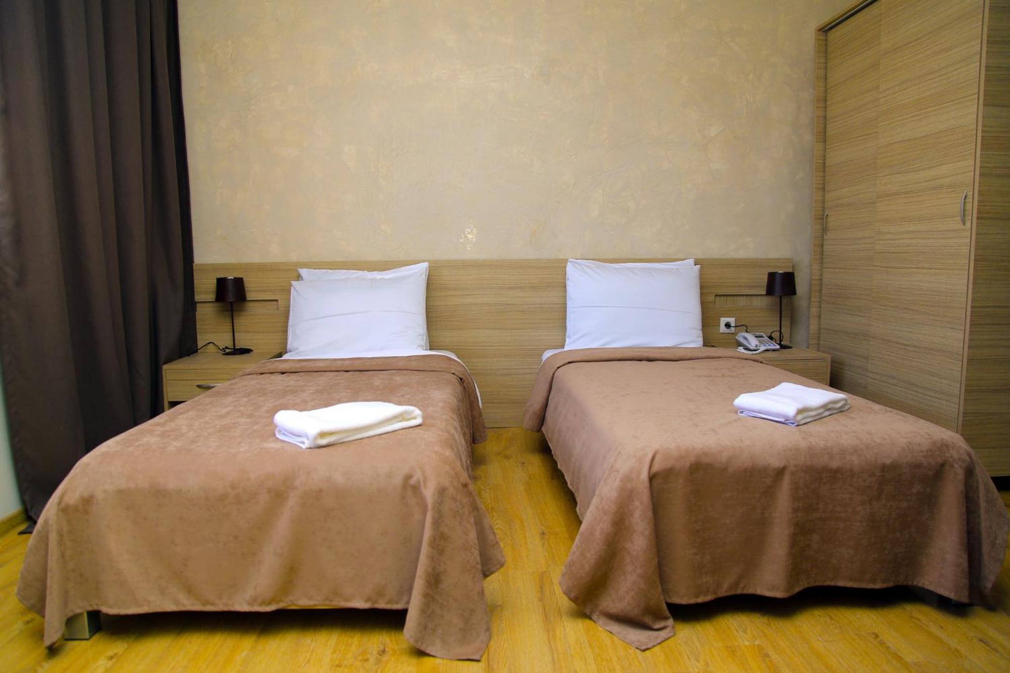 Iveria Hotel Khashuri الغرفة الصورة