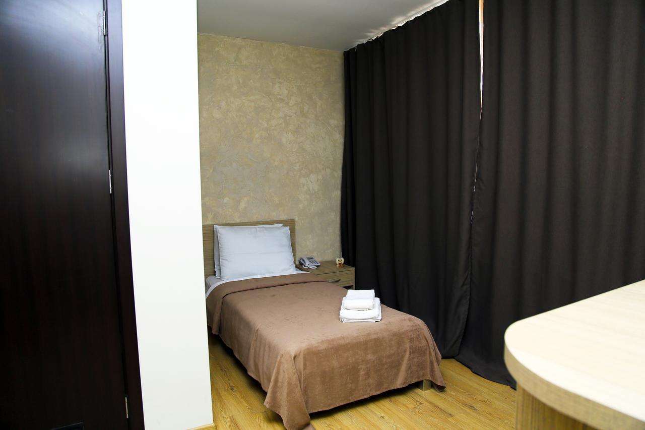 Iveria Hotel Khashuri المظهر الخارجي الصورة