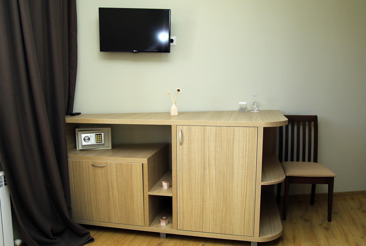 Iveria Hotel Khashuri المظهر الخارجي الصورة